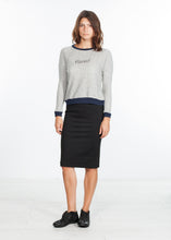 Laden Sie das Bild in den Galerie-Viewer, Coopia Skirt in Black