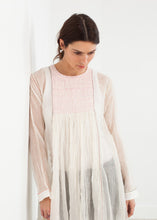 Laden Sie das Bild in den Galerie-Viewer, Pink Bib Dress in White