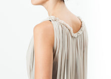 Laden Sie das Bild in den Galerie-Viewer, Chiffon Cape Back Dress in Sand