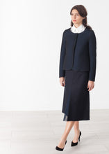 Laden Sie das Bild in den Galerie-Viewer, Weave Jacket in Black/Blue