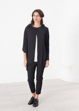 Laden Sie das Bild in den Galerie-Viewer, Unbalanced Cardigan in Black