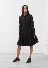 Laden Sie das Bild in den Galerie-Viewer, Button Up Dress