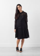Laden Sie das Bild in den Galerie-Viewer, Button Up Dress