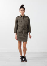Laden Sie das Bild in den Galerie-Viewer, Belted Surplus Dress