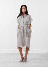 Laden Sie das Bild in den Galerie-Viewer, Ultime Shirt Dress