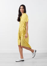 Laden Sie das Bild in den Galerie-Viewer, Ultime Silk Shirt Dress