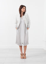 Laden Sie das Bild in den Galerie-Viewer, Long Sleeve Silk Dress