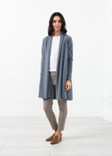 Laden Sie das Bild in den Galerie-Viewer, Merino Jacket