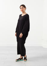 Laden Sie das Bild in den Galerie-Viewer, Vibe Dress