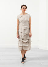 Laden Sie das Bild in den Galerie-Viewer, Dapin Dress