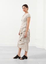 Laden Sie das Bild in den Galerie-Viewer, Dapin Dress