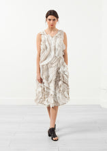 Laden Sie das Bild in den Galerie-Viewer, Bean Dress