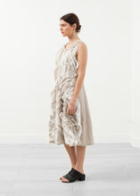 Laden Sie das Bild in den Galerie-Viewer, Bean Dress