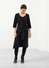 Laden Sie das Bild in den Galerie-Viewer, Sleeve Dress