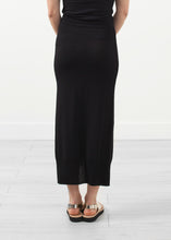 Laden Sie das Bild in den Galerie-Viewer, Aliam Skirt