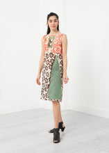 Laden Sie das Bild in den Galerie-Viewer, Floral Sleeveless Dress