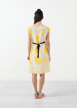 Laden Sie das Bild in den Galerie-Viewer, Paper Dress