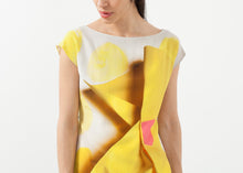 Laden Sie das Bild in den Galerie-Viewer, Paper Dress