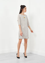 Laden Sie das Bild in den Galerie-Viewer, Daisy Dress