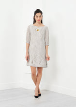 Laden Sie das Bild in den Galerie-Viewer, Daisy Dress