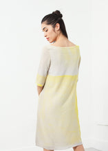 Laden Sie das Bild in den Galerie-Viewer, Buttercup Dress