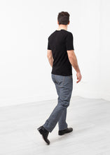 Laden Sie das Bild in den Galerie-Viewer, Washed Denim