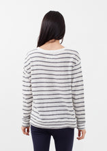 Laden Sie das Bild in den Galerie-Viewer, Unisex Pique Sweater