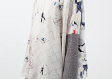 Laden Sie das Bild in den Galerie-Viewer, Long Sleeve Box Blouse