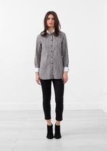 Laden Sie das Bild in den Galerie-Viewer, Striped Tuxedo Shirt