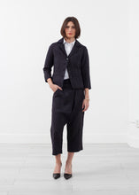 Laden Sie das Bild in den Galerie-Viewer, Pinstripe Blazer