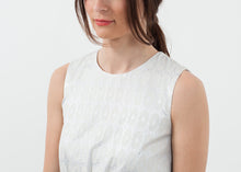 Laden Sie das Bild in den Galerie-Viewer, Groove Dress