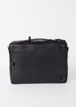 Laden Sie das Bild in den Galerie-Viewer, Classic Doc Bag