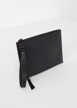 Laden Sie das Bild in den Galerie-Viewer, Double Zip Clutch