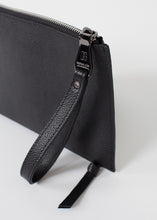 Laden Sie das Bild in den Galerie-Viewer, Double Zip Clutch