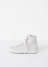 Laden Sie das Bild in den Galerie-Viewer, High Top Sneaker