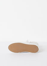 Laden Sie das Bild in den Galerie-Viewer, High Top Sneaker