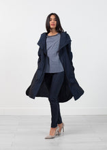 Laden Sie das Bild in den Galerie-Viewer, Wett Coat
