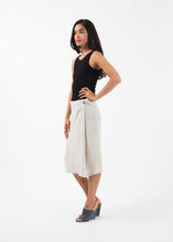 Laden Sie das Bild in den Galerie-Viewer, Tote Skirt