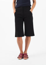 Laden Sie das Bild in den Galerie-Viewer, Culottes