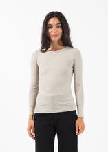Laden Sie das Bild in den Galerie-Viewer, Long Sleeved Tee