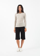 Laden Sie das Bild in den Galerie-Viewer, Long Sleeved Tee