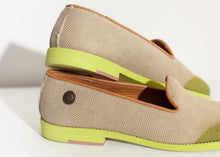 Laden Sie das Bild in den Galerie-Viewer, Wingtip Loafer in Lime