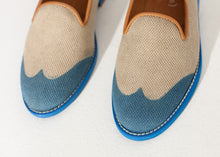 Laden Sie das Bild in den Galerie-Viewer, Wingtip Loafer in Blue